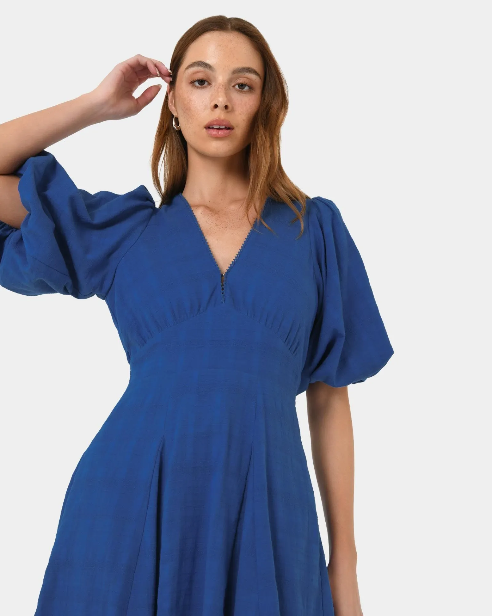 Forcast Iris Puff Sleeve Midi Dress* Conscious|Midi Dresses